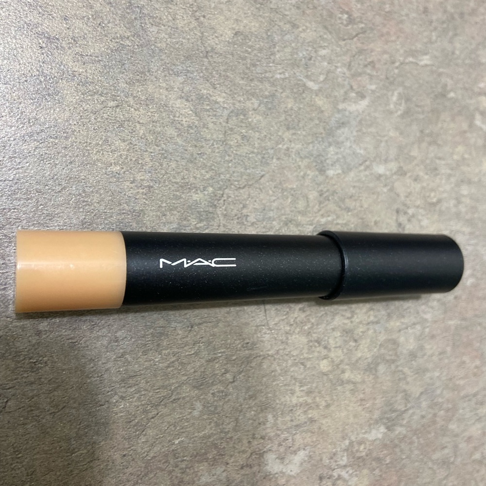 MAC Cosmetics Studio Fix Perfecting Stick NW15